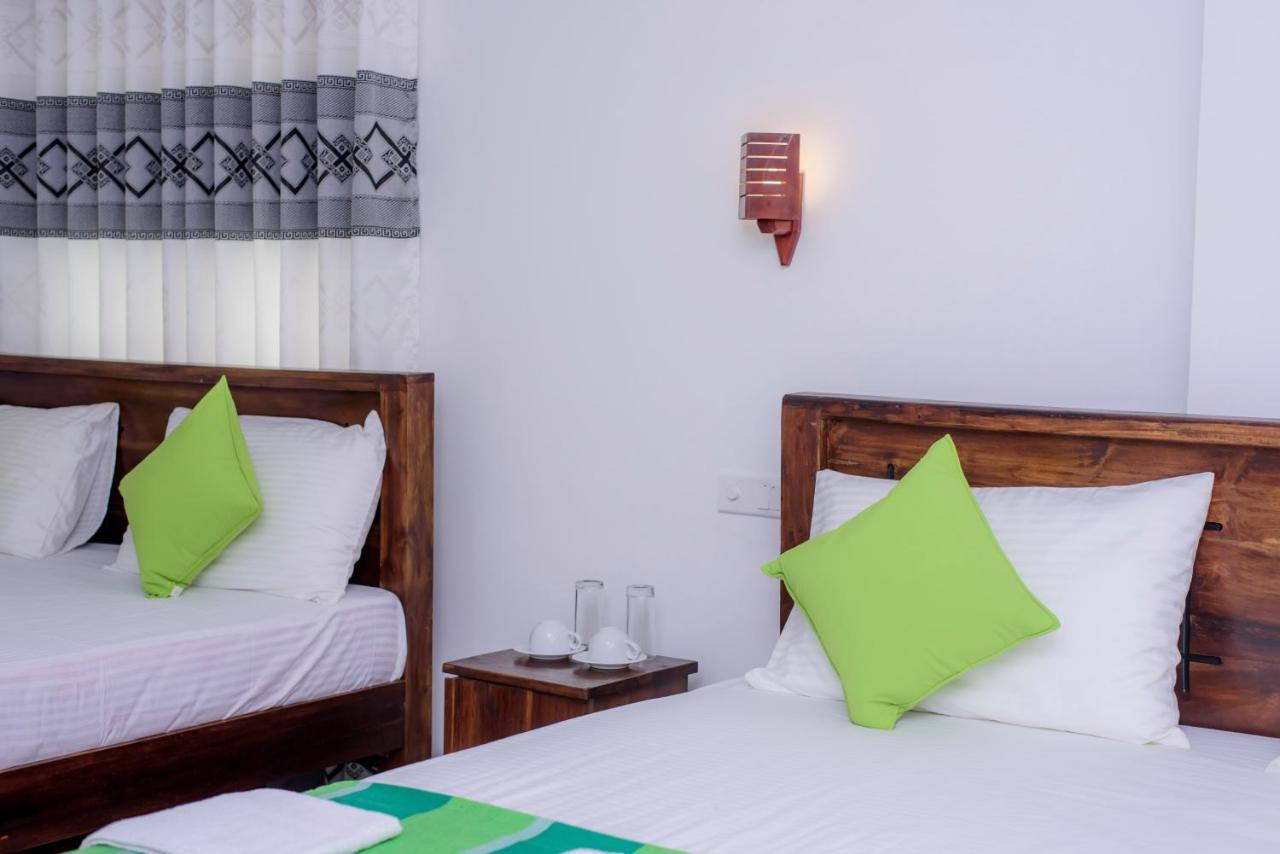 Scenery River Star Hotel Hikkaduwa Luaran gambar