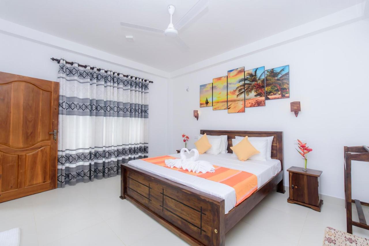Scenery River Star Hotel Hikkaduwa Luaran gambar