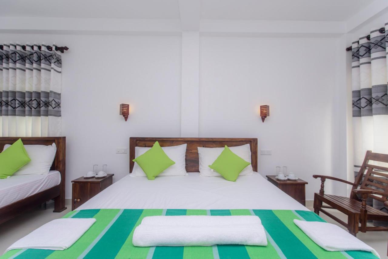 Scenery River Star Hotel Hikkaduwa Luaran gambar